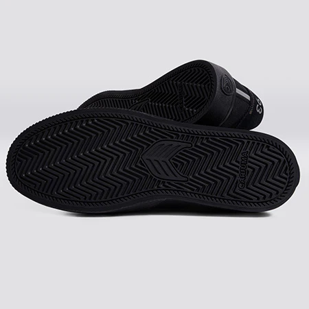 Cariuma Skatepark of Tampa Naioca Pro Shoes - Image 9