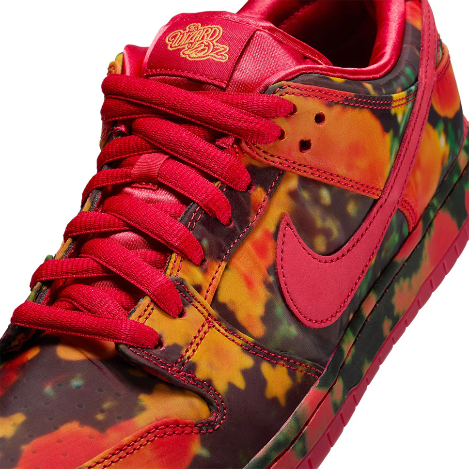 Nike SB Dunk Low Pro Wizard Of Oz QS Shoes - Image 5