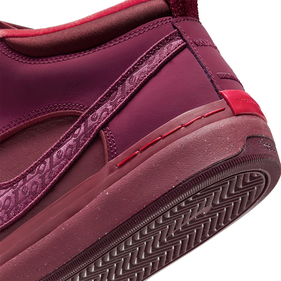 Nike SB React Leo Premium Shoes - Image 5
