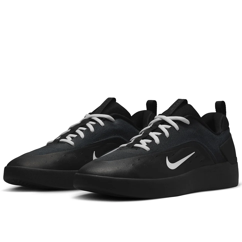 Nike SB Zoom Nyjah 4 Black Shoes - Image 3